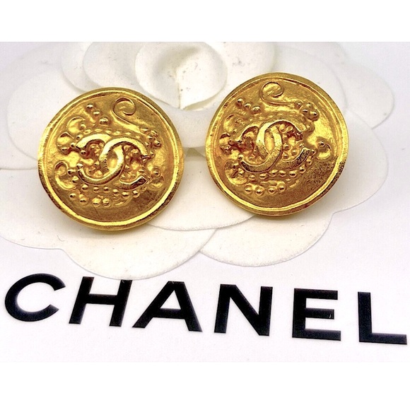 Vintage Chanel Gold Earrings - Picture 1 of 11